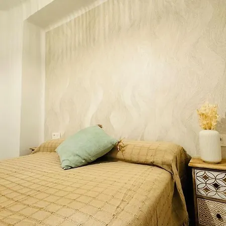 Appartamento Behappy Huerto Del Conde -centro *