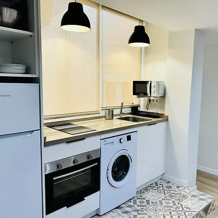 Apartamento Behappy Huerto Del Conde -centro *